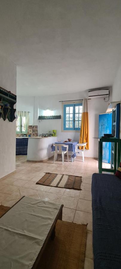 Typique Appartement Houmt Souk  Exterior foto